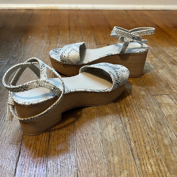 Oysho snake skin print platform sandal women’s size 38 (US 7.5) - Picture 5 of 12